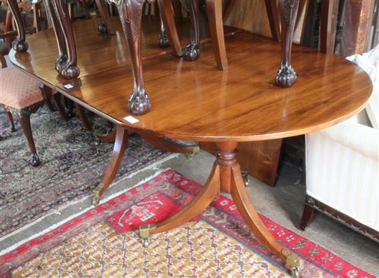 Regency style 2 pillar dining table(-)